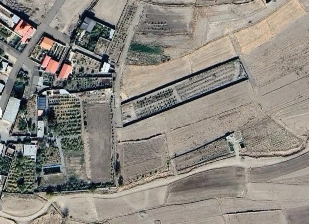 زمین باغ