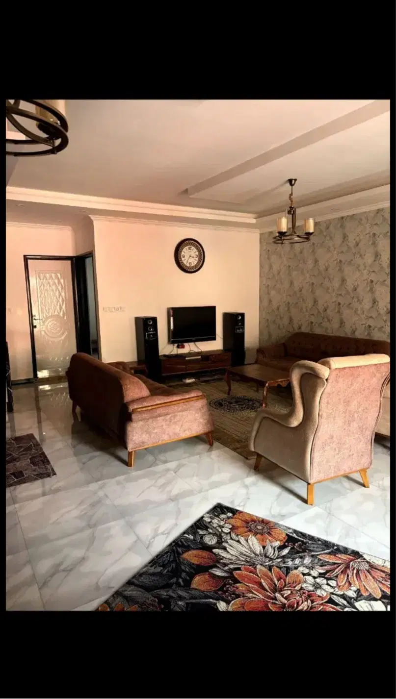 ویلا استخردار(نوساز)مستقیم از مالک