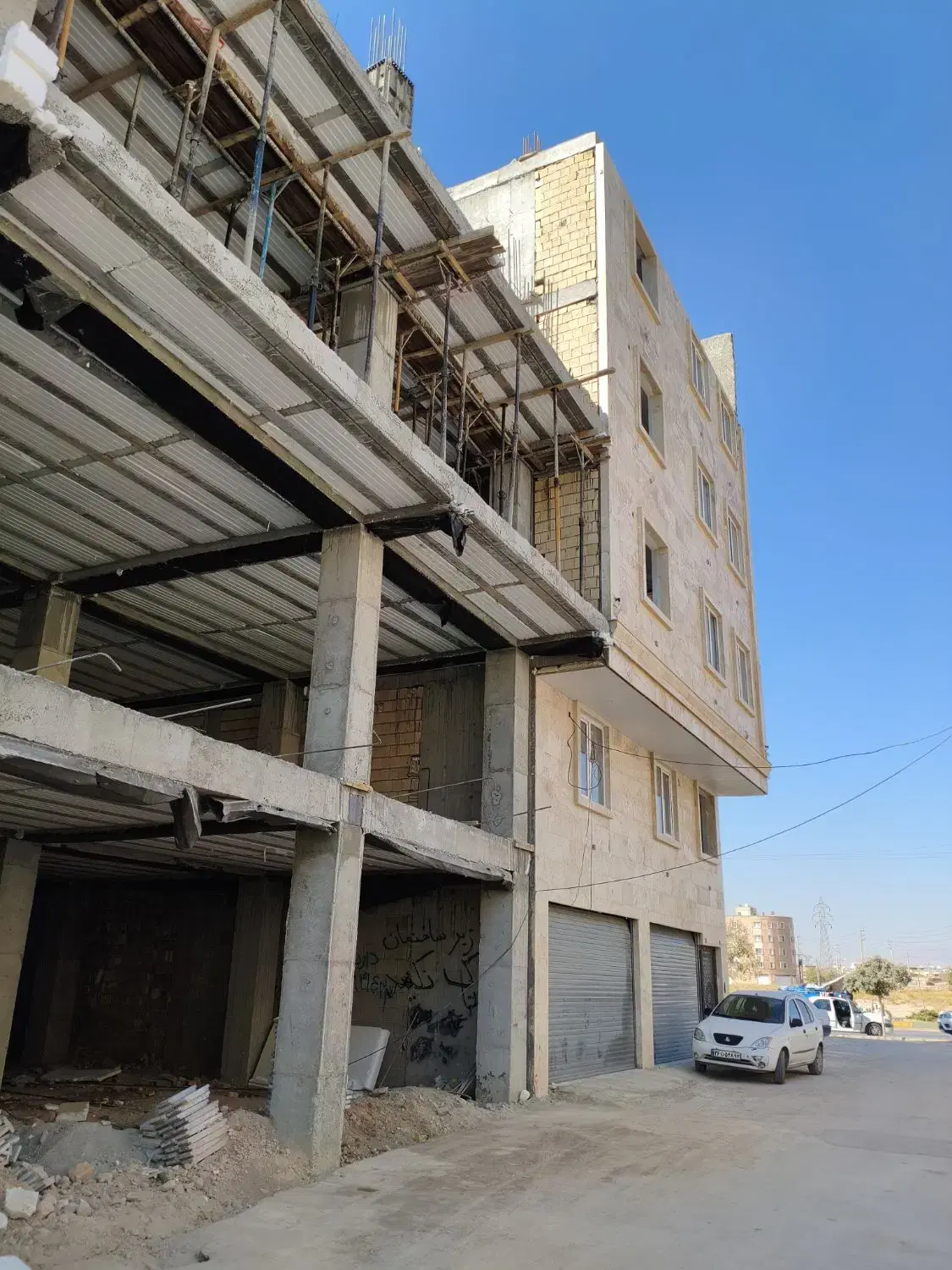فروش فوق العاده ساختمان نوساز