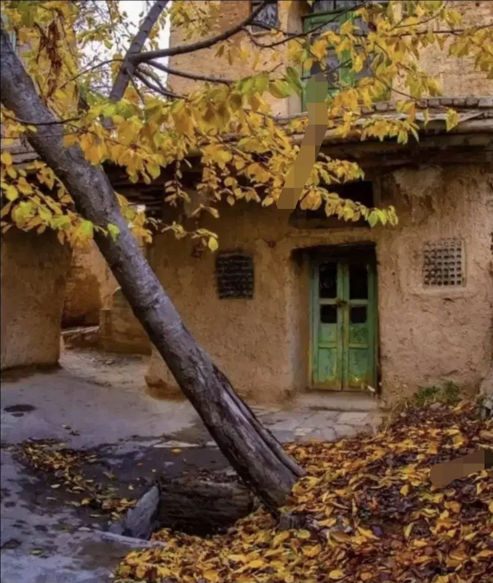 فروش ۳۰۰متری تجاری دکترحسابی(صنایع)