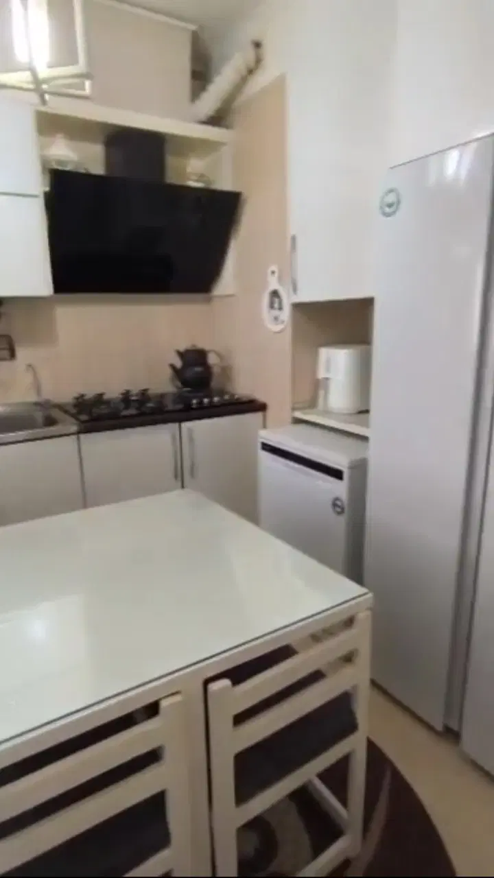 دو خواب سند دار استقلال
