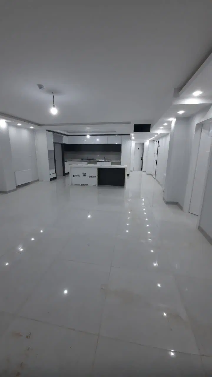 اپارتمان ۳ خوابه