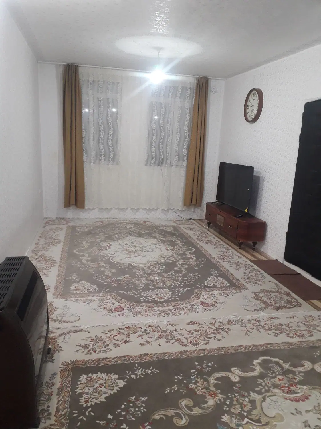 واحد با بهارخواب ملاباشی، کوچه ارغوان