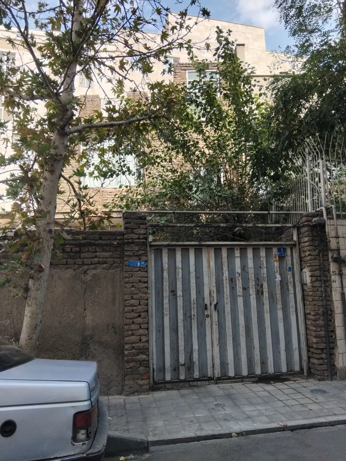 خانه ویلایی 45 سال ساخت