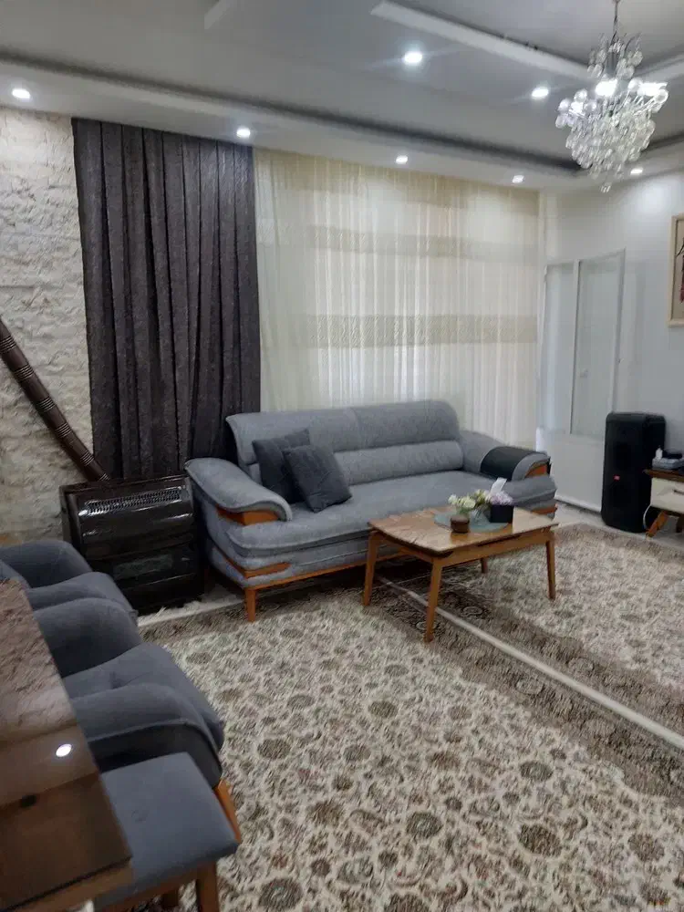 هم خونه