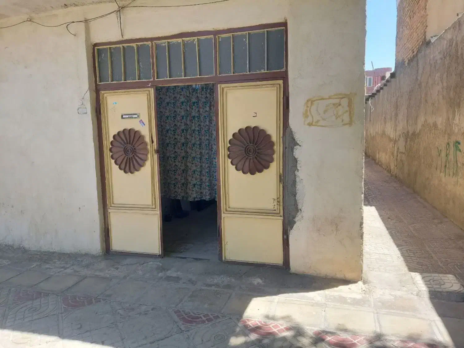 اجاره مغازه یا انبار  واقع در ضرغام
