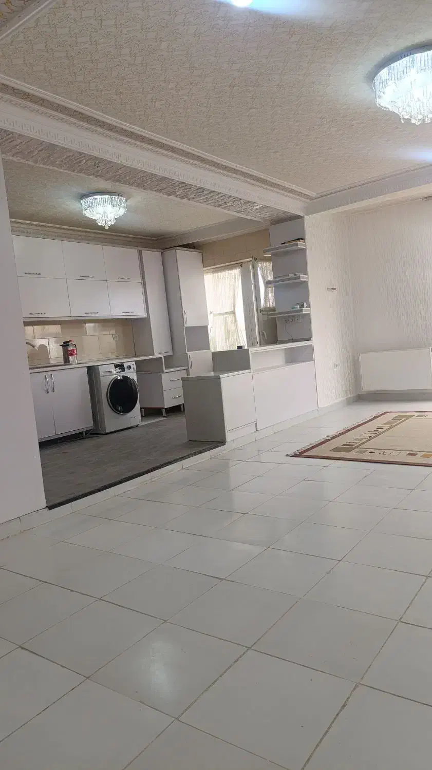 فروش واحدجنوبی ۱۱۵ متری غرق نور