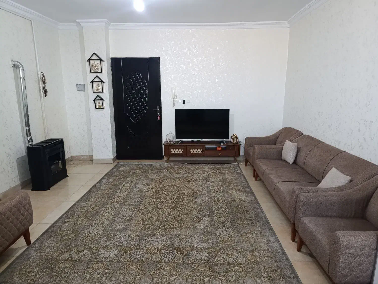 اجاره آپارتمان ۶۵متری دوخوابه املاک احسان