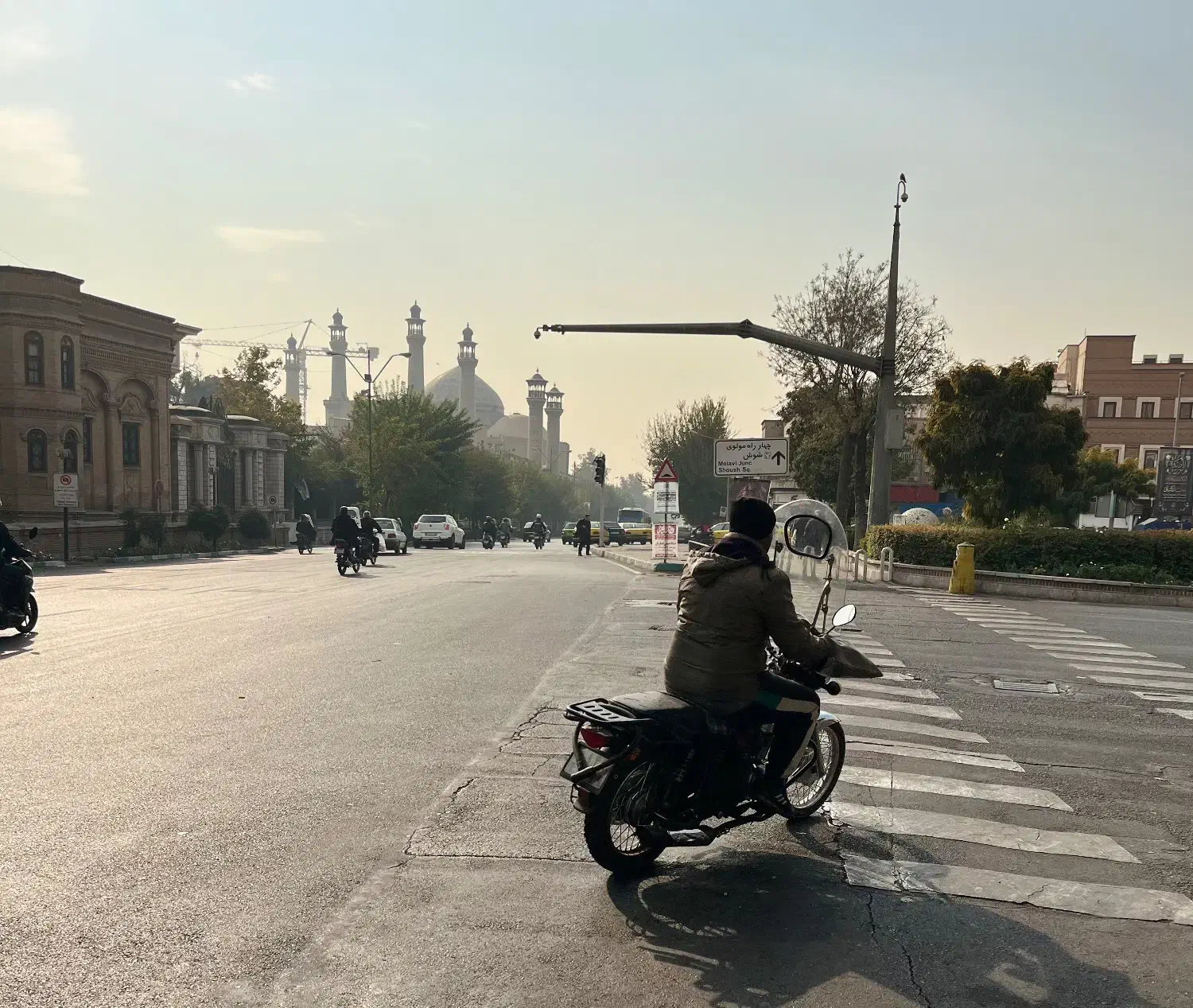 همخونه میخوام