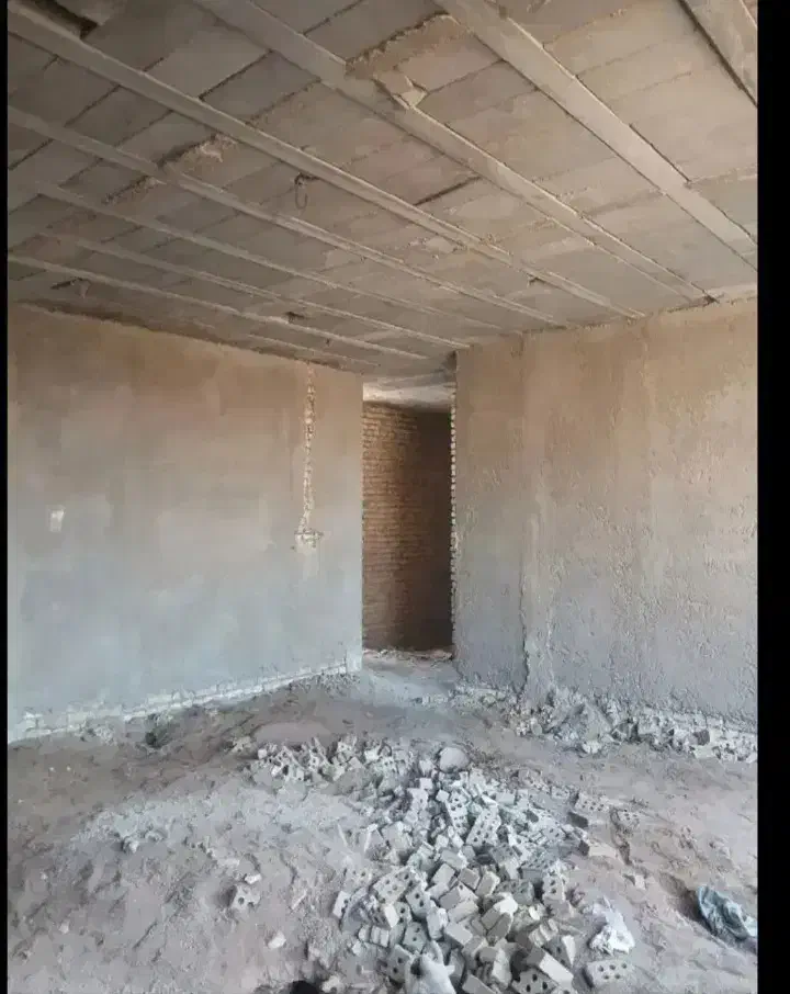 خانه ویلایی نیم کاره