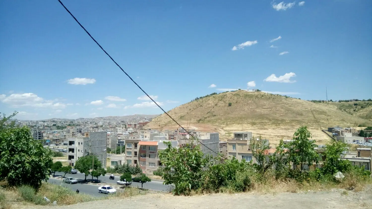 پیلوت برای انبار یا کارگاه اجاره داده می‌شود