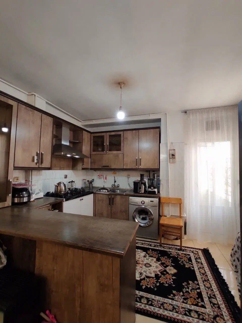 آپارتمان ۸۰متری روبه نما در خرمدشت