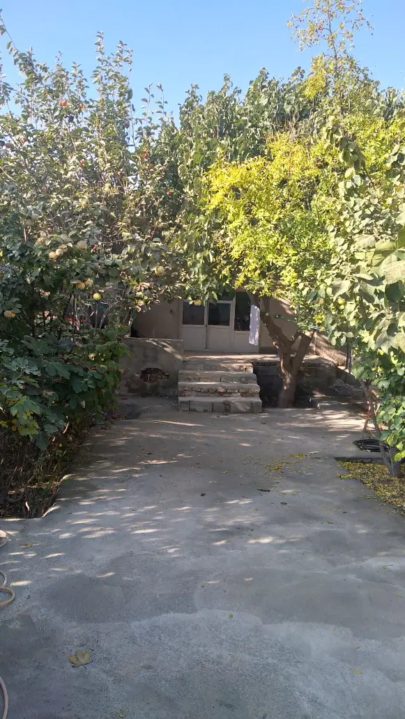 خونه ویلایی  با سند و انشعاب کنتور
