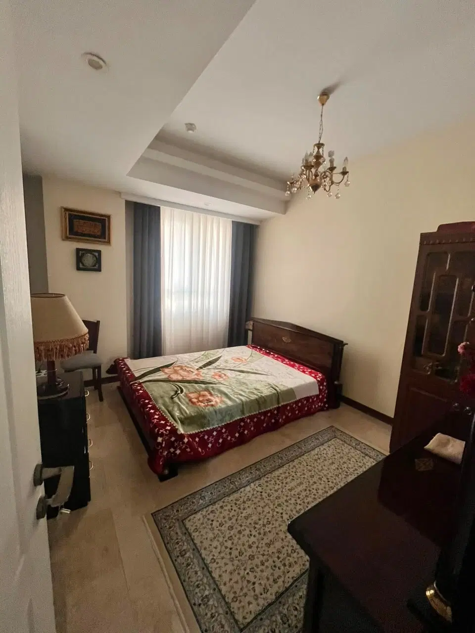 3خوابه 80متر حیاط اختصاصی