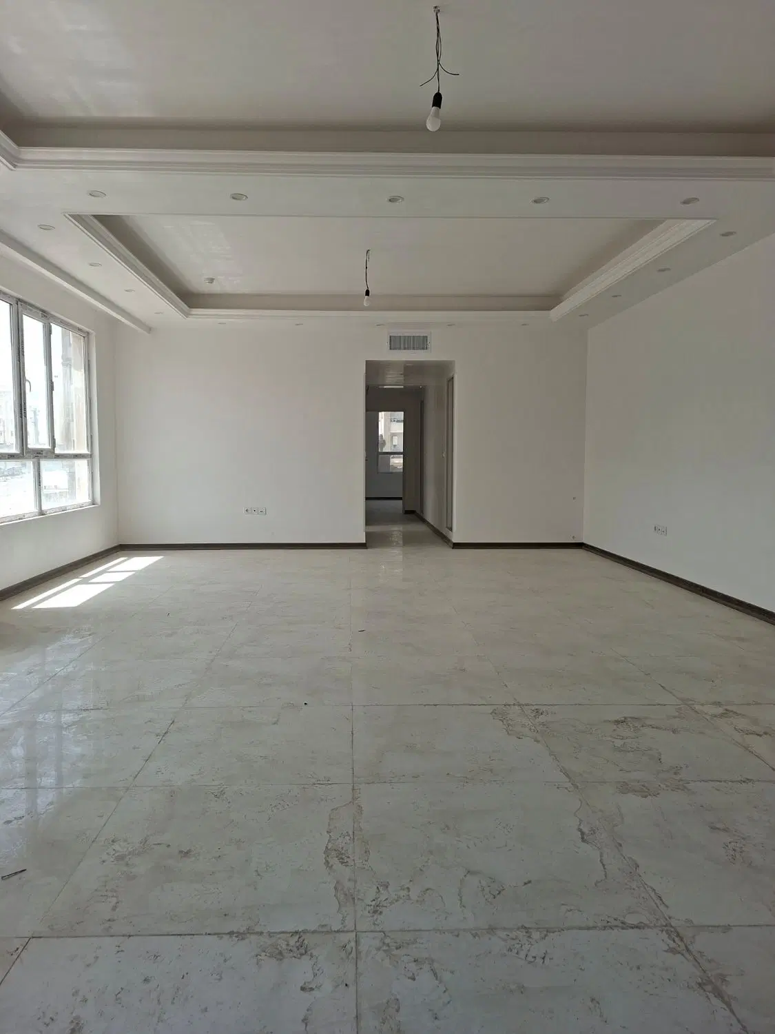 اپارتمان دوخوابه فازیک۹۳متری