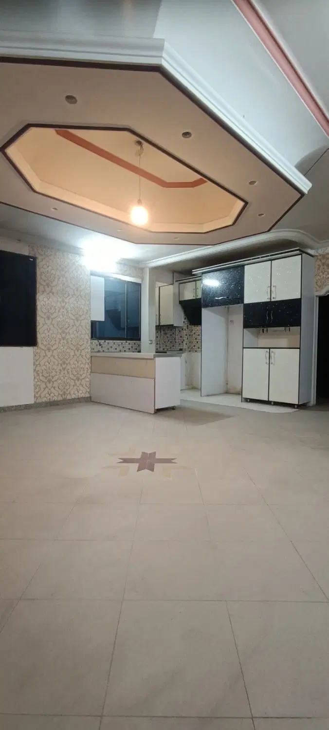 آپارتمان ۸۵متر_دونبش_غرق نور
