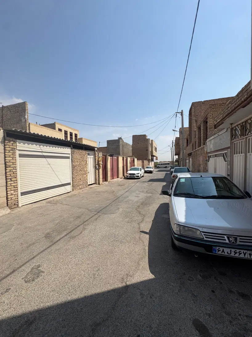 زمین مسکونی قیمت مناسب میدان امام علی
