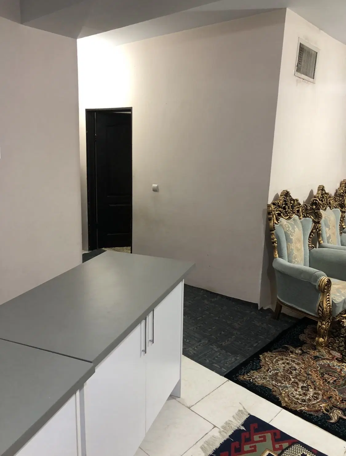واحد مسکونی ۸۰ متری ابشناسان موقعیت عالی