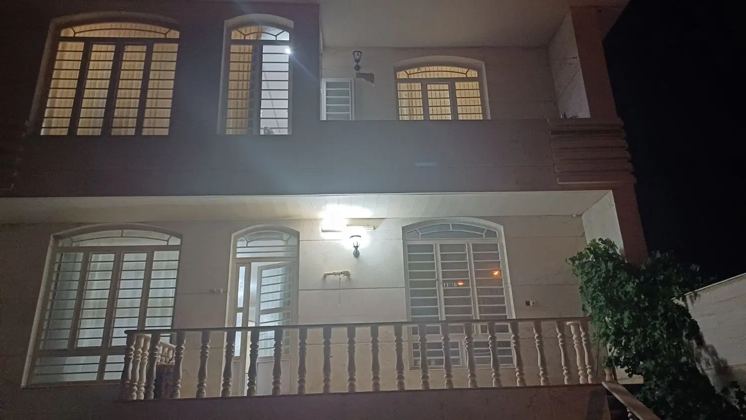 یک طبق از ۳ طبق