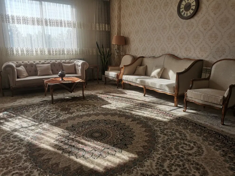 آپارتمان سند دار رو به باغ