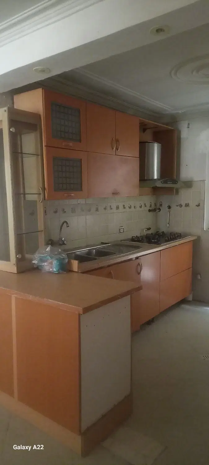 سوییت ۷۲ متری بلوار لاکان