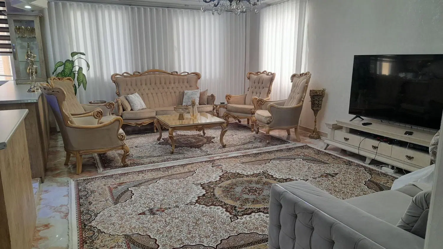 ۸۰ متری تک واحدی فول امکانات