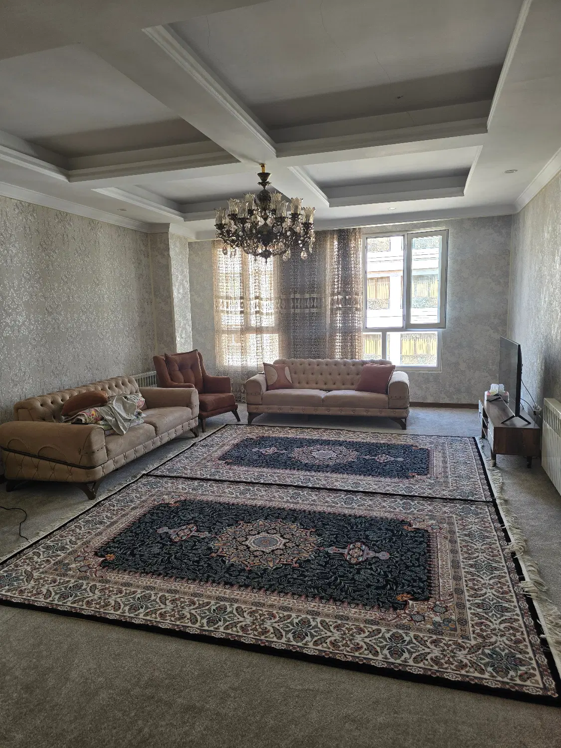 اپارتمان ۹۱ متری تقدیری