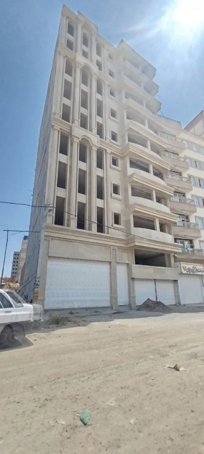 فروش واحد مسکونی در خیابان افتاب
