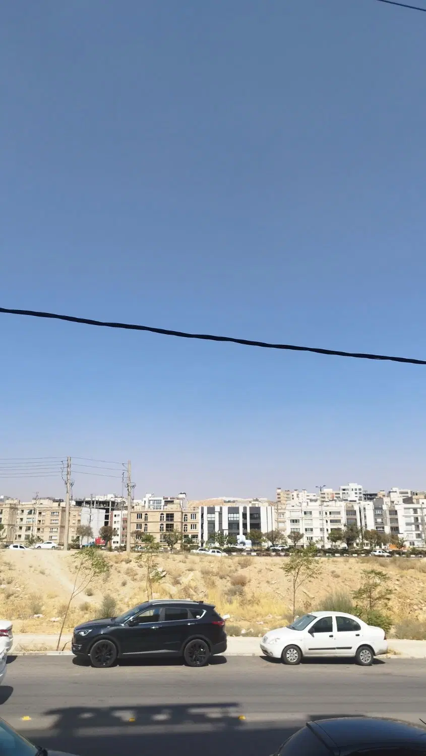 زمین با طول و عرض مناسب