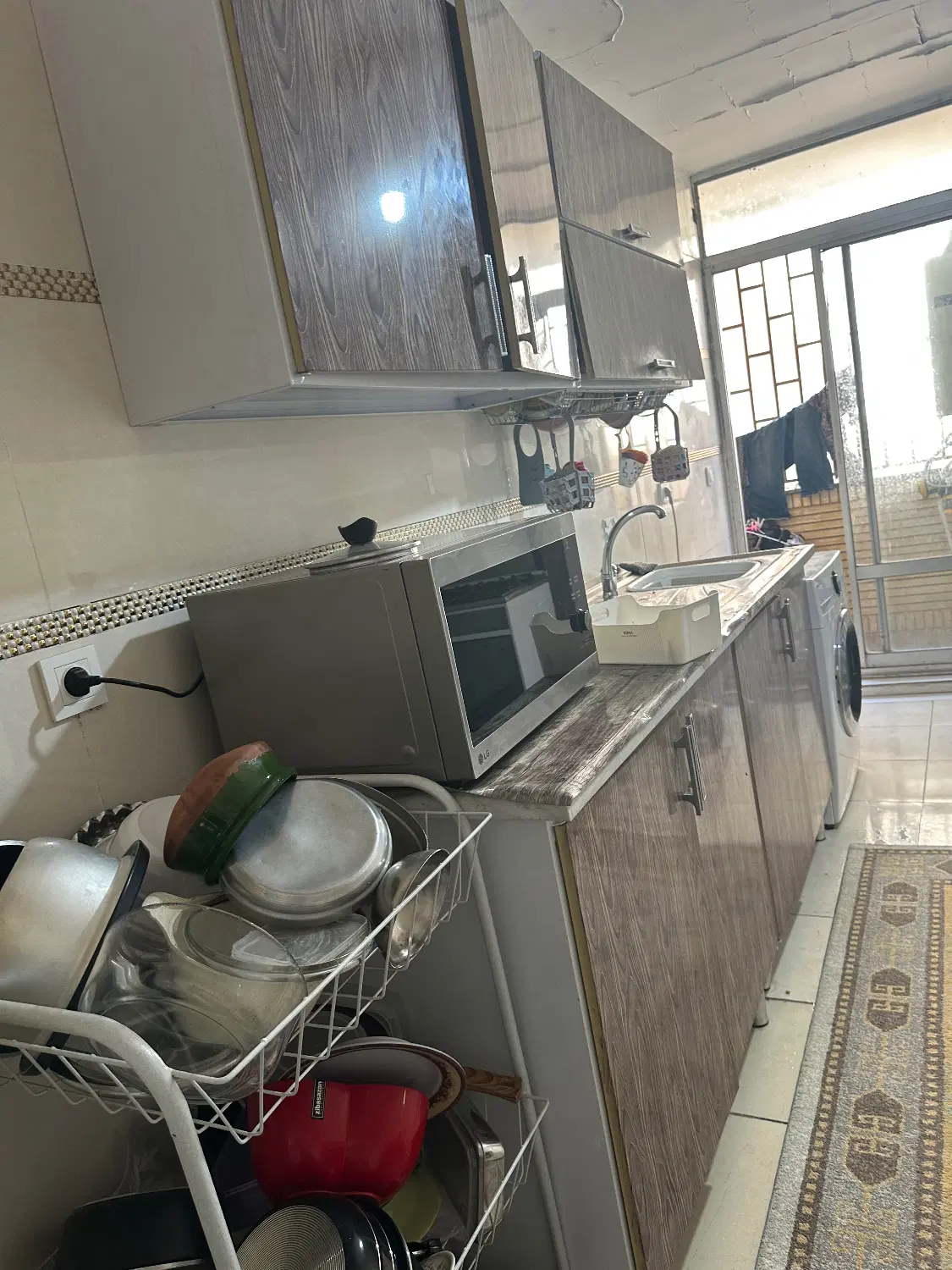 خابگاه دخترانه تخت پایین مرکز شهر (خیابان فلسطین)