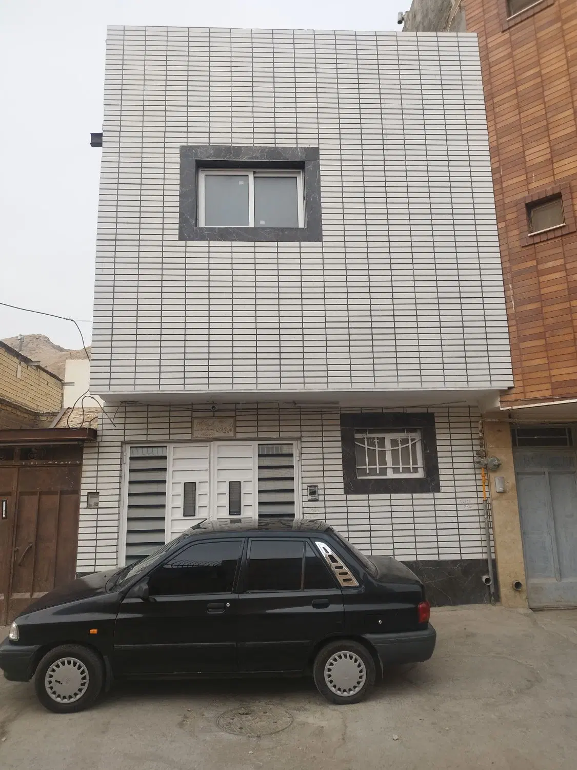 منزل دوطبقه