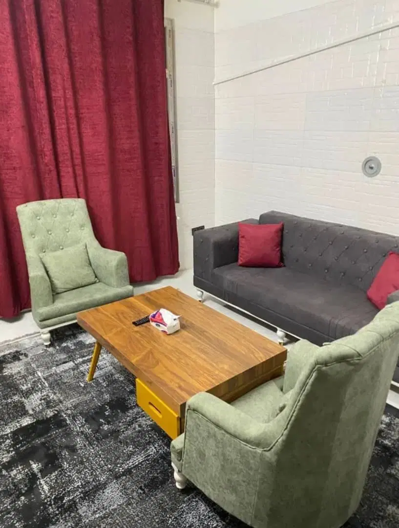 اجاره کوتاه مدت روزانه هفتگی آپارتمان مبله پرستار