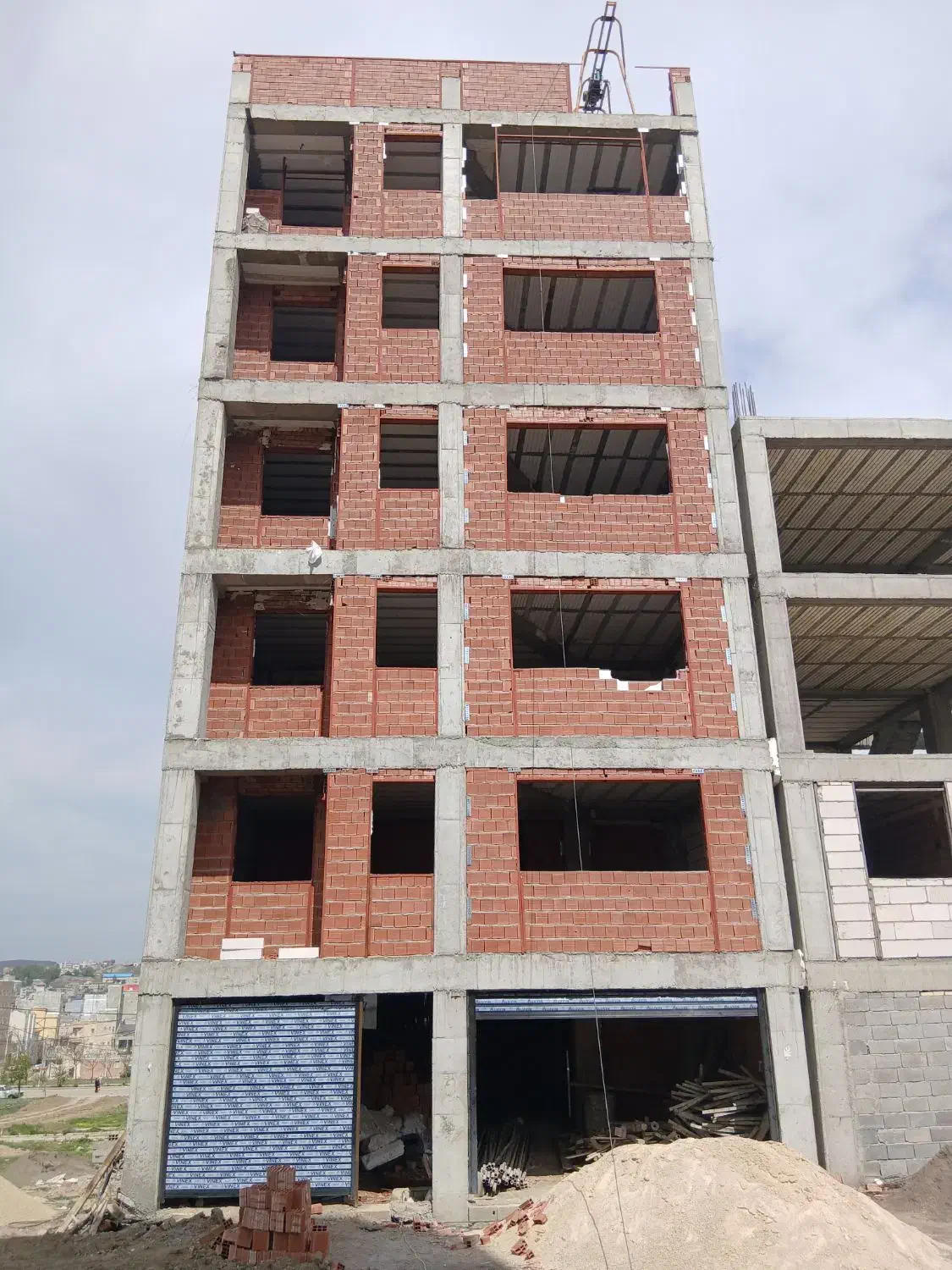 آپارتمان پیش فروش