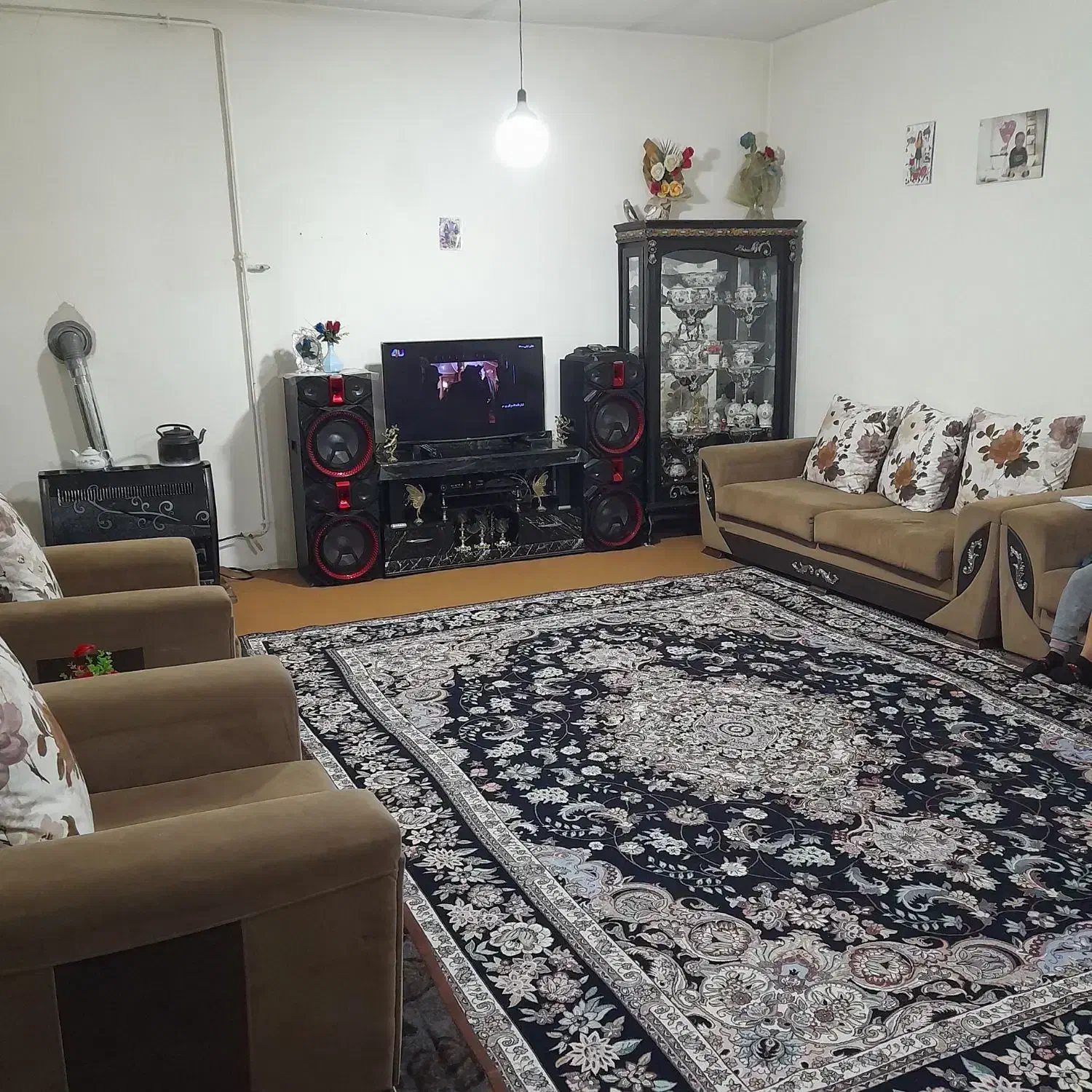 خانه در آخماقیه