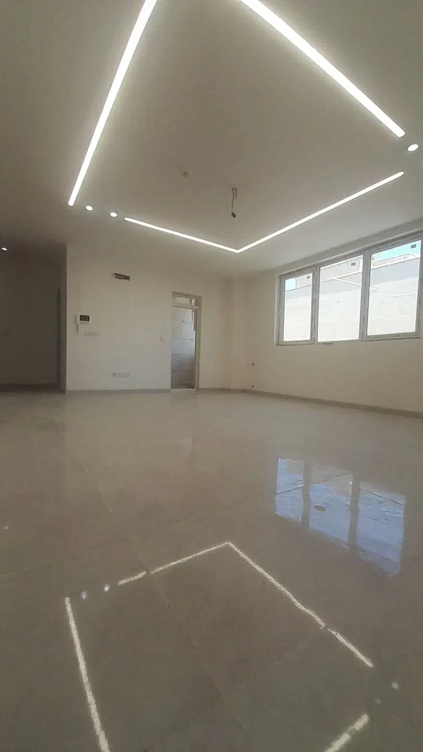 اجاره واحد مسکونی ۷۳متر  وایین خیابان عباسپور