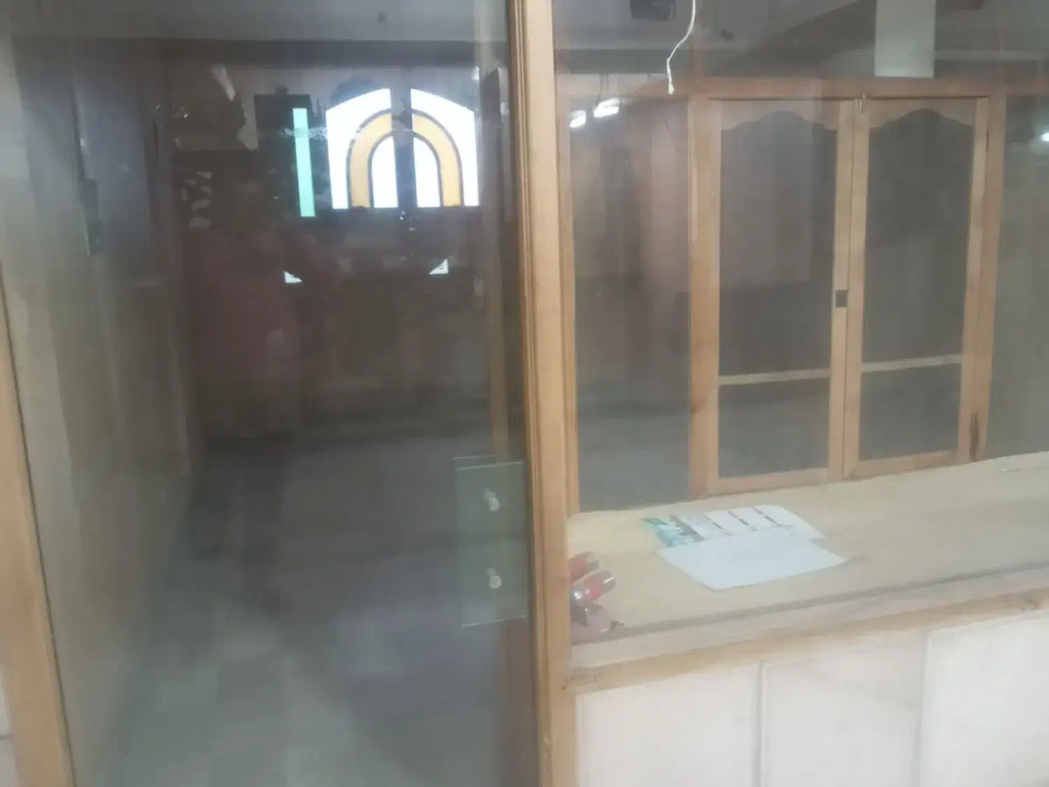 مغازه فروشی