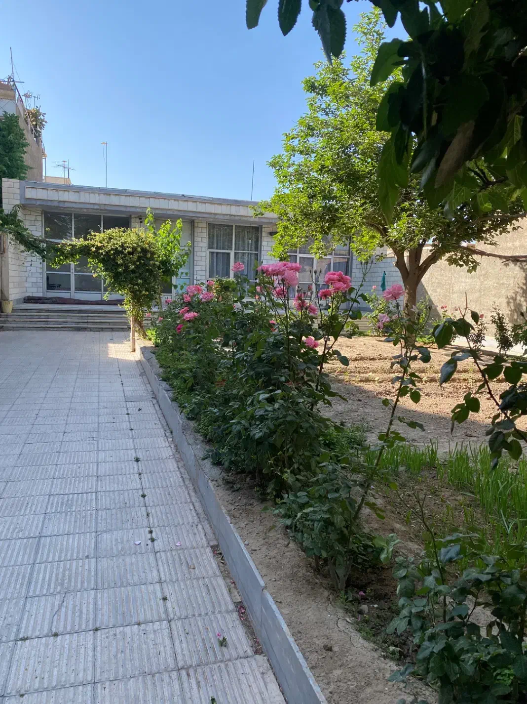 فروش خانه ویلایی قدیمی