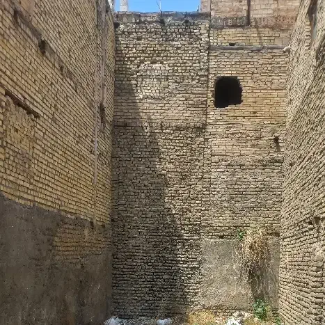 زمین۶۰ متری قلفتی اماده ساخت