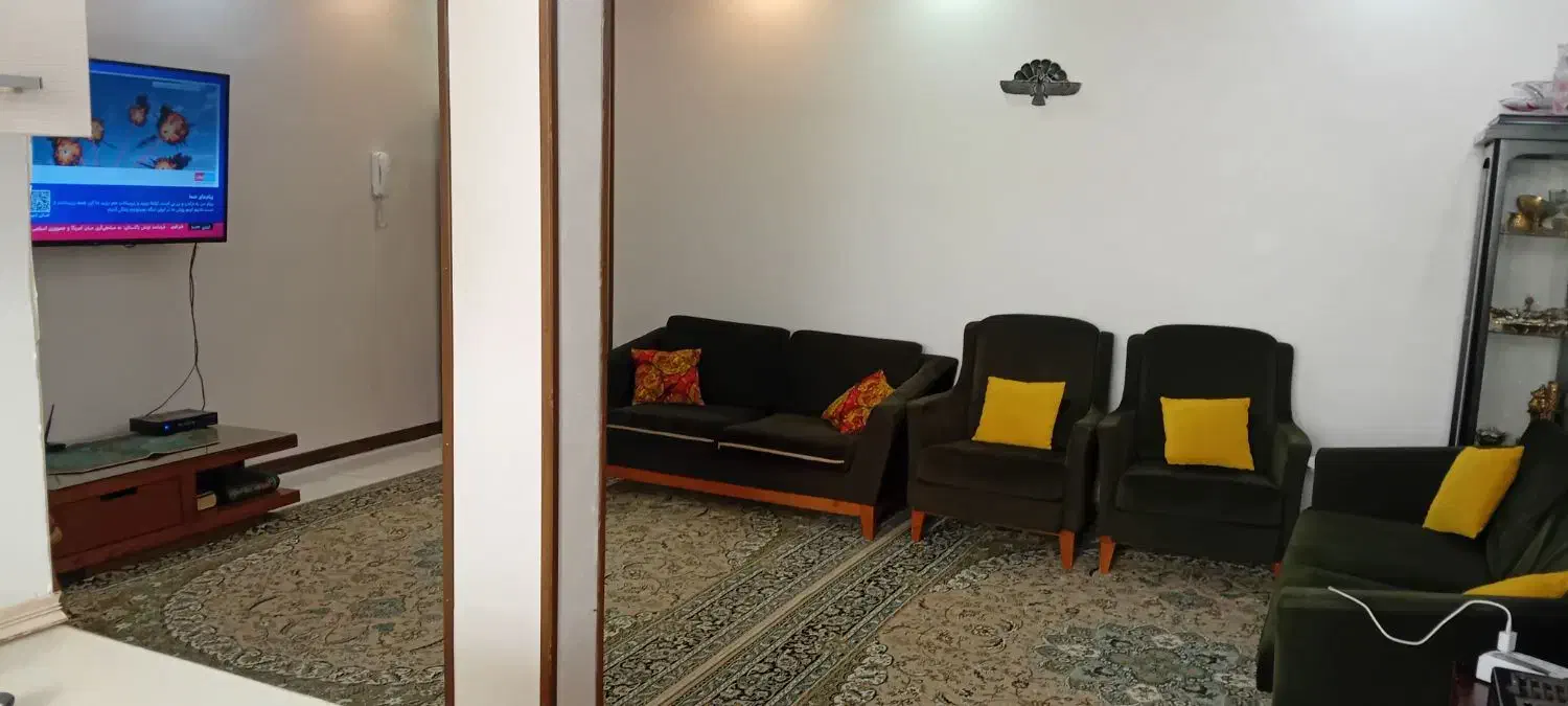 فروش واحد ۵۵ متری با زیرزمین و حیاط