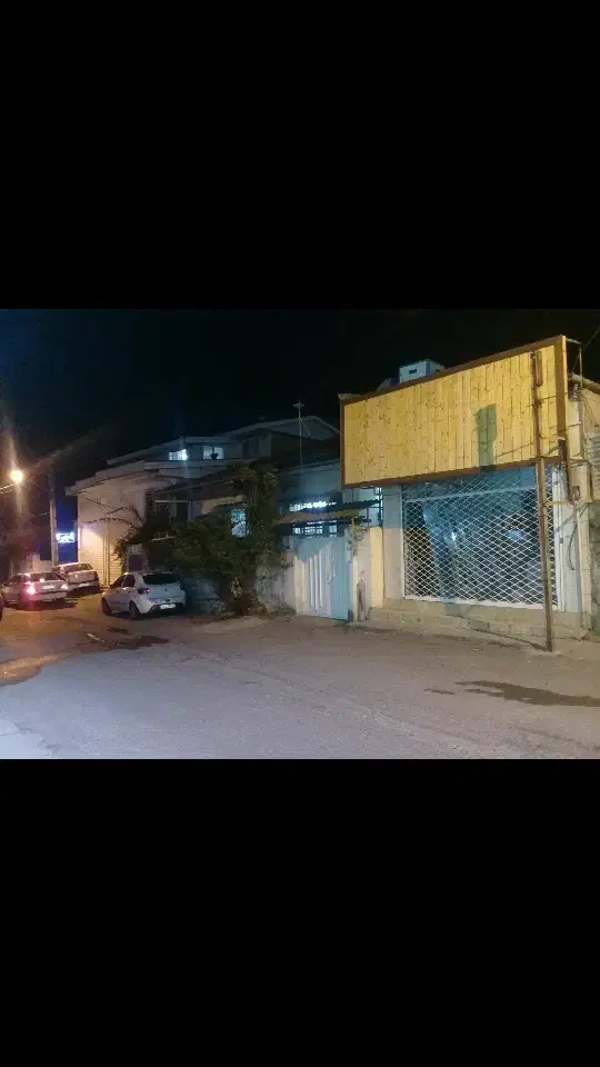 63مترمغازه عرصه واعیان16متر برتجاری،مالکم