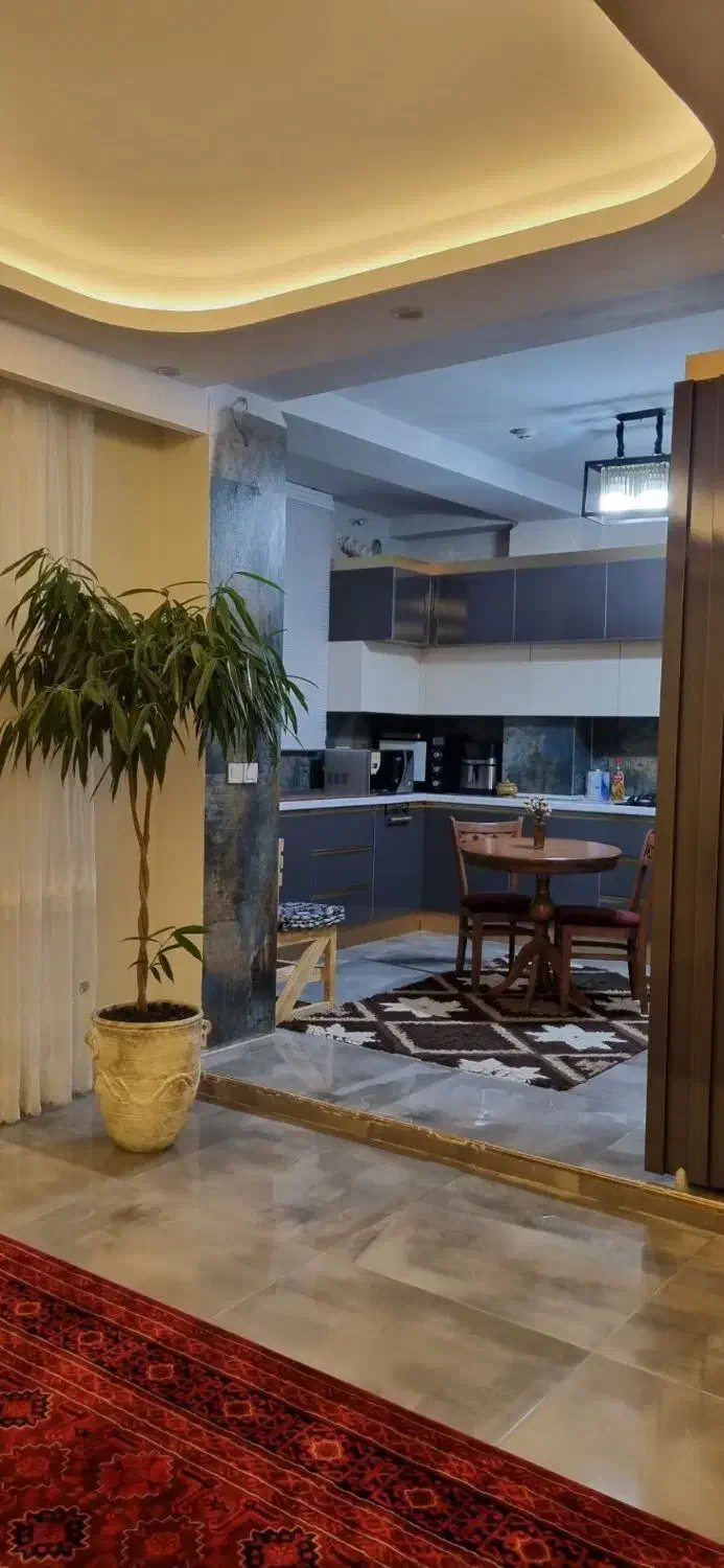 آپارتمان ۱۳۵ متری تک واحدی