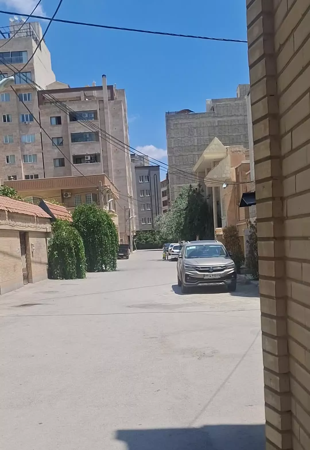 کهرم کوی اول اساتید راه جدا طبقه اول