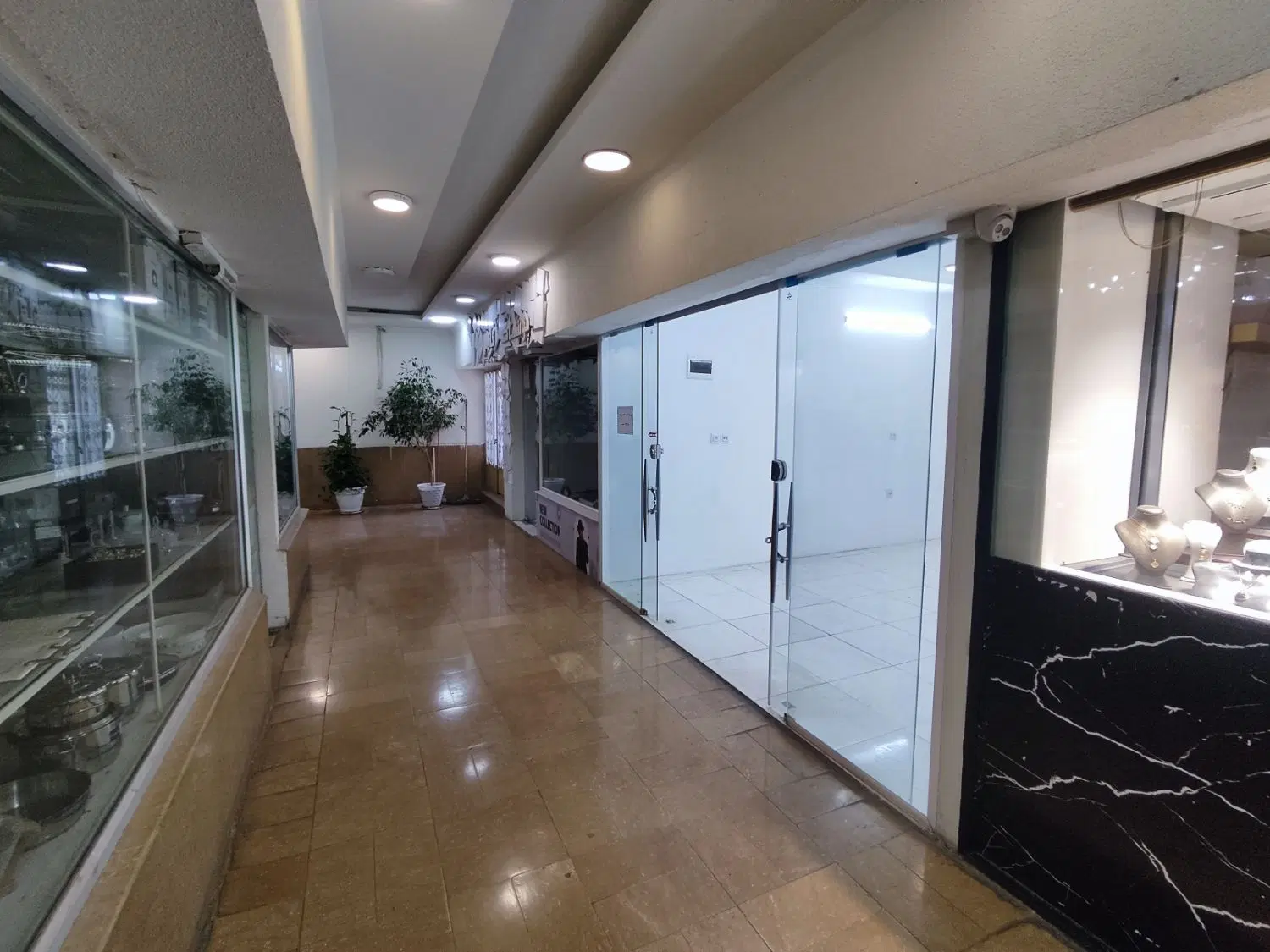 اجاره مغازه در پاساژ تجاری مرداویج