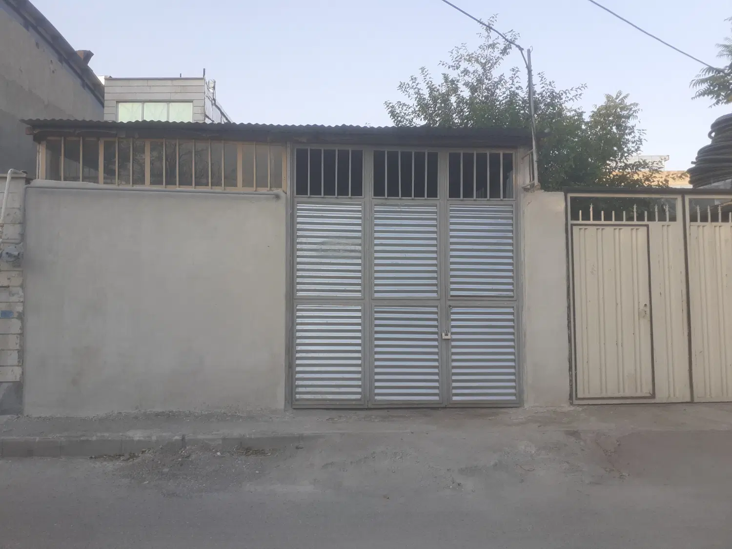 کارگاه تولیدی.سالن.انبار