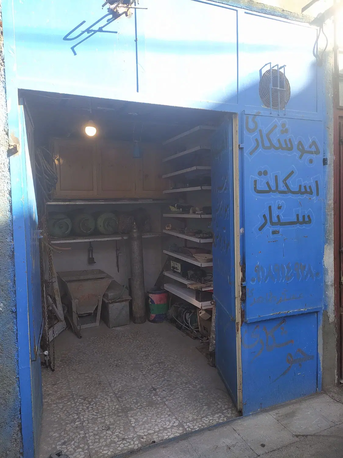 مغازه فروشی ۶متری