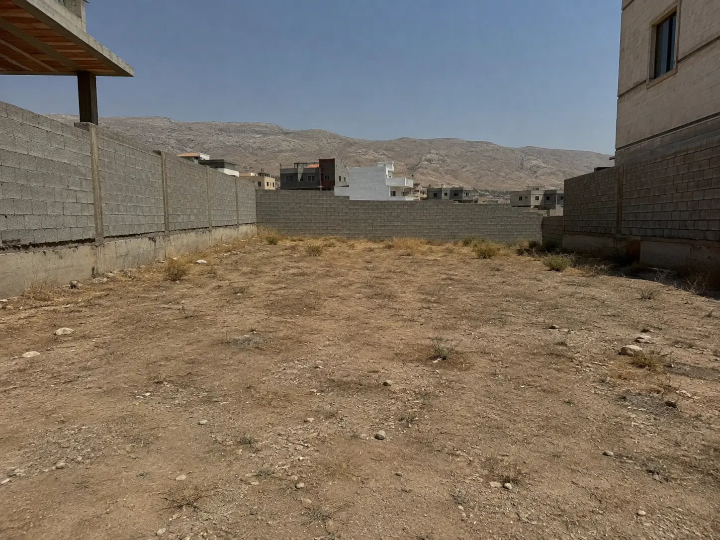 زمین صدرا