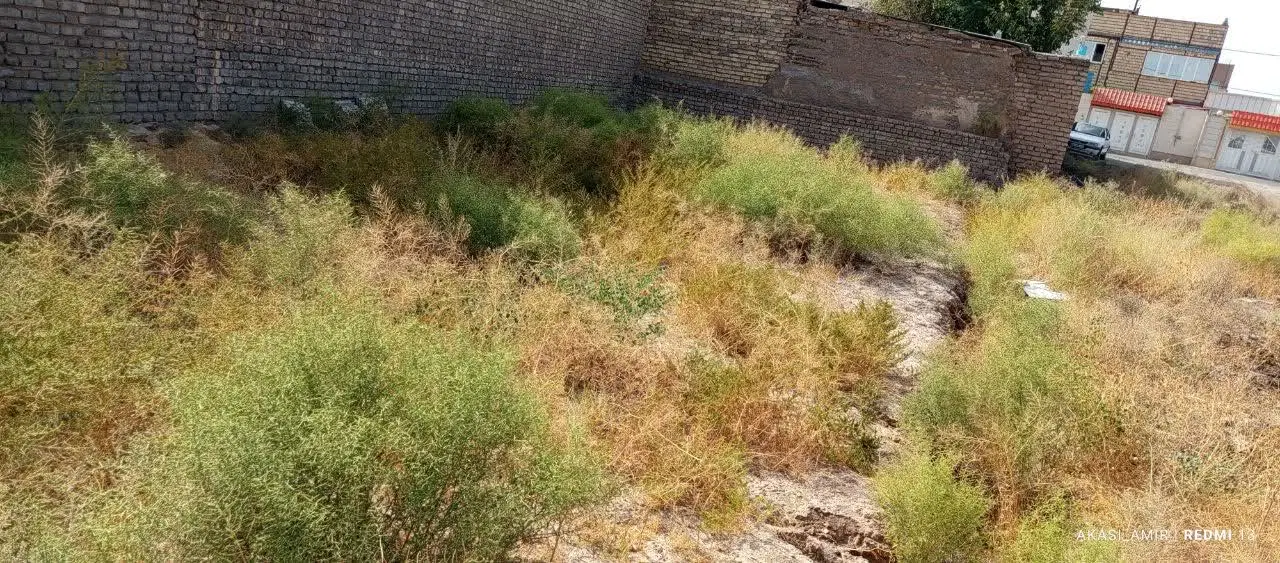 زمین فروشی