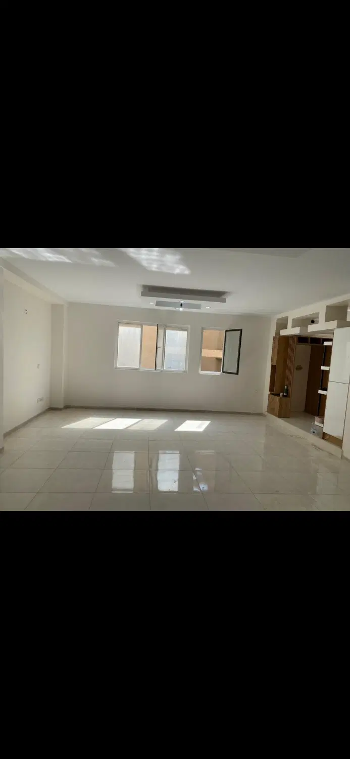اپارتمان ۱۵۲ متری شهرک ماهان سنددار