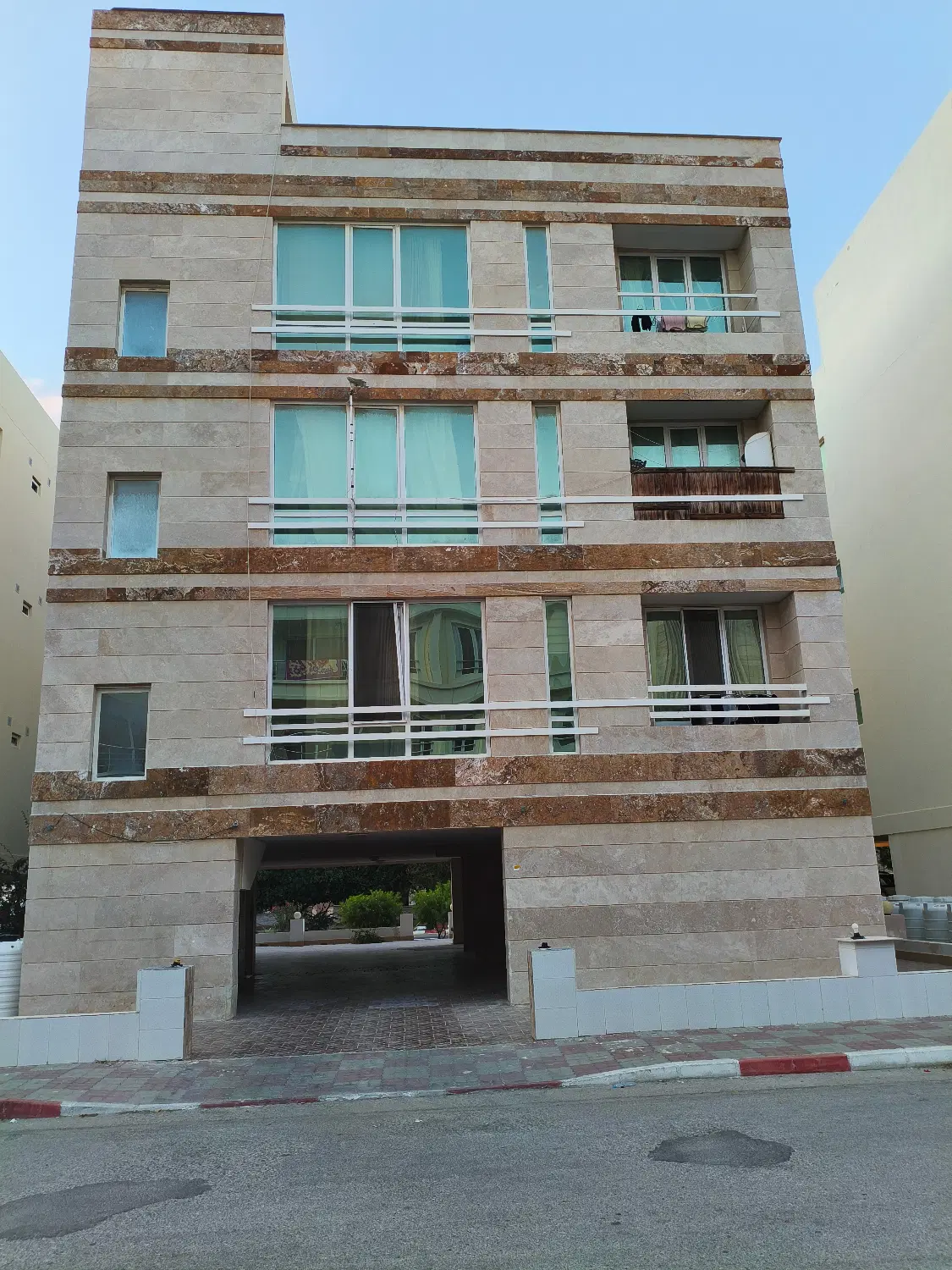 فروش یک واحد تک خواب نوبنیاد۲