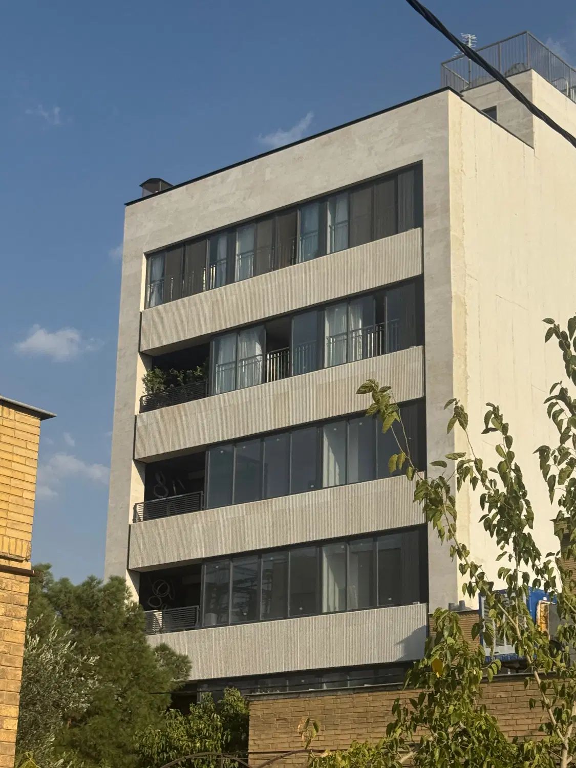 اجاره اپارتمان۱۶۵مترسه خوابه چمران